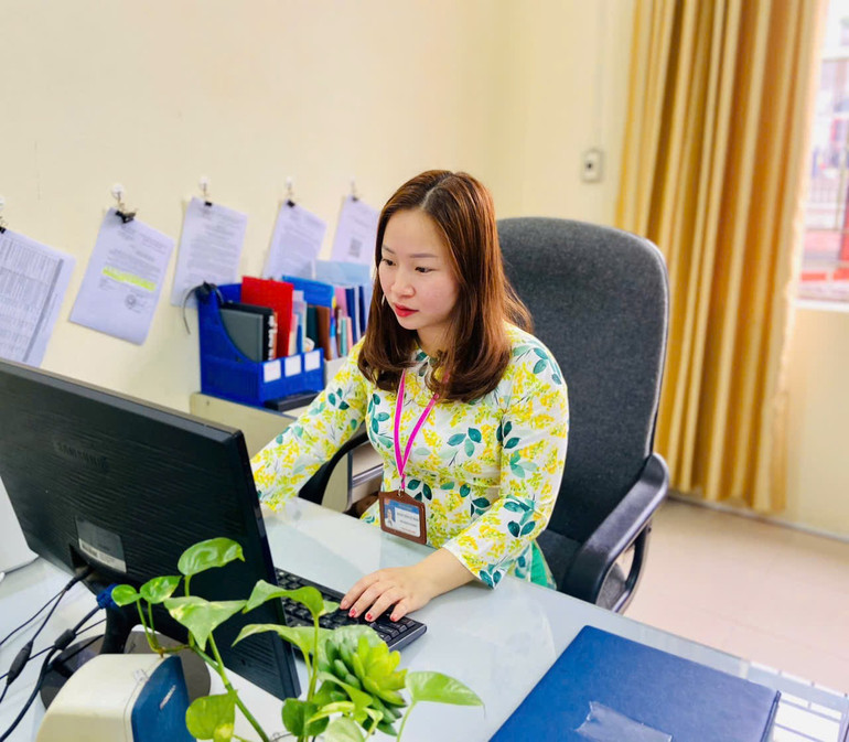 Mme Hoang Tran Le Trang. z6626838190744-eaea806279a1a973226d234957ca1d8f.jpg