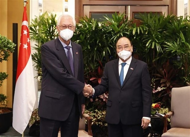 Chủ tịch nước Nguyễn Xuân Phúc tiếp nguyên Thủ tướng Singapore Goh Chok Tong Chủ tịch nước Nguyễn Xuân Phúc tiếp nguyên Thủ tướng Singapore Goh Chok Tong