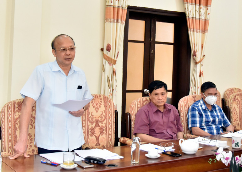 Đại biểu tham gia ý kiến tại Hội thảo