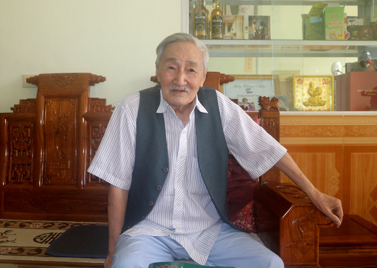 ông Vũ Khắc Phụ