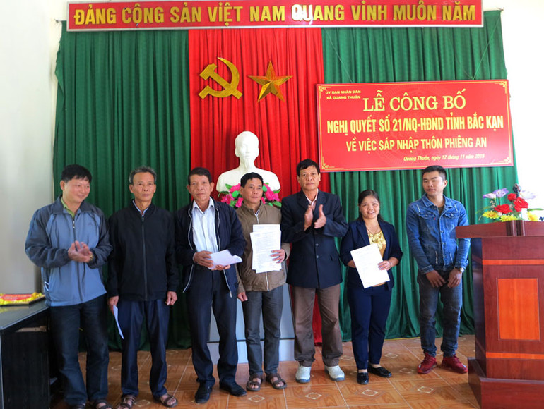 Thôn Phiêng An trong lễ công bố