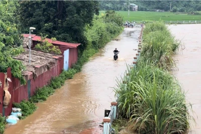 Hoàn lưu của bão số 3 tiếp tục gây mưa lớn