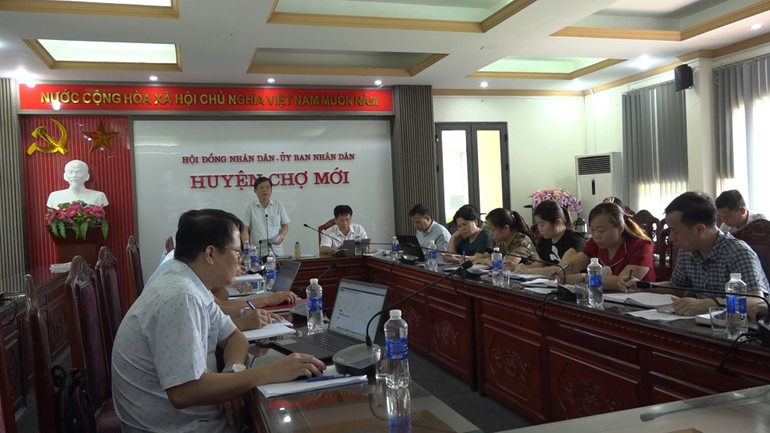 Sáng 06/9, UBND huyện Chợ Mới họp trực tuyến với các xã để ứng phó với bão số 3. hung 5.jpg