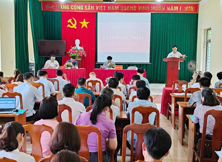 Kỳ họp thứ I, HĐND xã Cẩm Giàng, nhiệm kỳ 2021-2026. cam-4.jpg