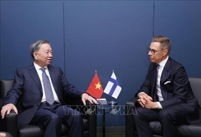Tổng Bí thư, Chủ tịch nước Tô Lâm gặp Tổng thống Phần Lan Alexander Stubb. Ảnh: Lâm Khánh - TTXVN Tổng Bí thư, Chủ tịch nước Tô Lâm gặp Tổng thống Phần Lan Alexander Stubb. Ảnh: Lâm Khánh - TTXVN