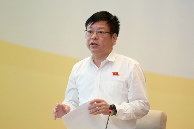 Phó Chủ nhiệm Ủy ban Pháp luật và Tư pháp Nguyễn Trường Giang chủ trì Phiên họp Phó Chủ nhiệm Ủy ban Pháp luật và Tư pháp Nguyễn Trường Giang chủ trì Phiên họp