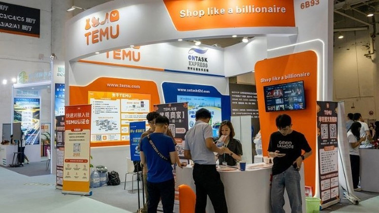 Người tiêu dùng cần thận trọng khi thực hiện mua sắm trực tuyến trên các nền tảng thương mại điện tử xuyên biên giới, tuyệt đối không thực hiện giao dịch với các nền tảng khi chưa được Bộ Công thương xác nhận đăng ký. Người tiêu dùng cần thận trọng khi thực hiện mua sắm trực tuyến trên các nền tảng thương mại điện tử xuyên biên giới, tuyệt đối không thực hiện giao dịch với các nền tảng khi chưa được Bộ Công thương xác nhận đăng ký.