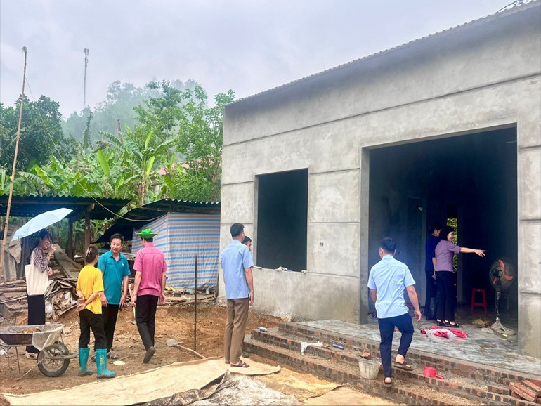 280/636 ngôi nhà đã được khởi công xây dựng trên địa bàn huyện Chợ Đồn. img-4825.jpg