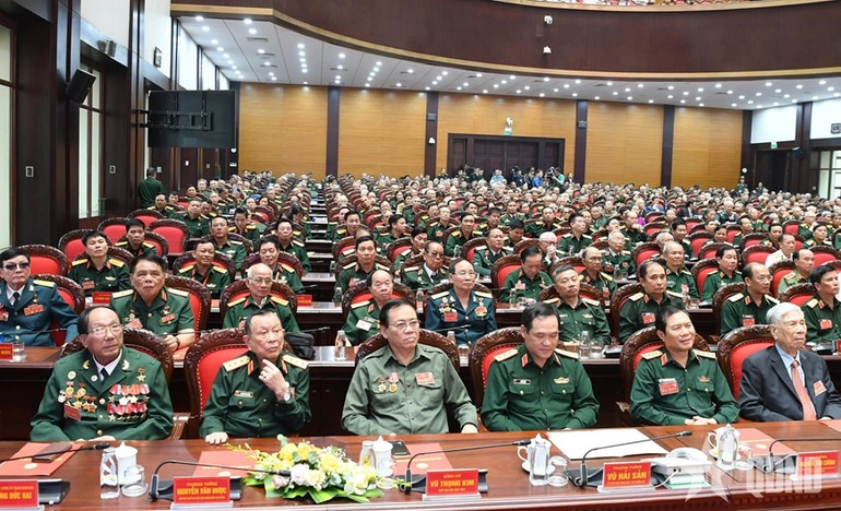 Các đại biểu tham dự buổi gặp mặt. 27.jpg