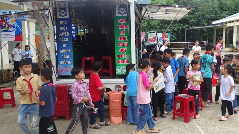 Thư viện lưu động phục vụ học sinh tại huyện vùng cao Pác Nặm. img-4043-3507-3026.jpeg