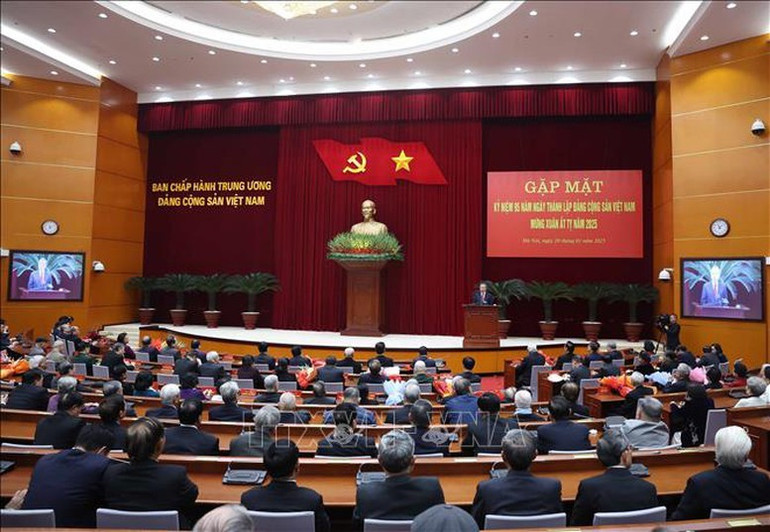Tổng Bí thư Tô Lâm phát biểu tại buổi gặp mặt. Ảnh: TTXVN Tổng Bí thư Tô Lâm phát biểu tại buổi gặp mặt. Ảnh: TTXVN
