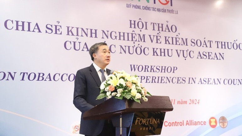GS,TS Trần Văn Thuấn phát biểu tại hội thảo. GS,TS Trần Văn Thuấn phát biểu tại hội thảo.