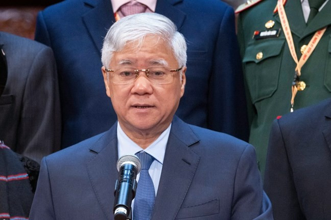Ông Đỗ Văn Chiến, Ủy viên Bộ Chính trị, Bí thư Trung ương Đảng, Bí thư Đảng đoàn, Chủ tịch Ủy ban Trung ương MTTQ Việt Nam phát biểu nhận nhiệm vụ. 4017-2037.jpg