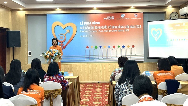 Toàn cảnh lễ phát động. 1730445900080-2973.jpg