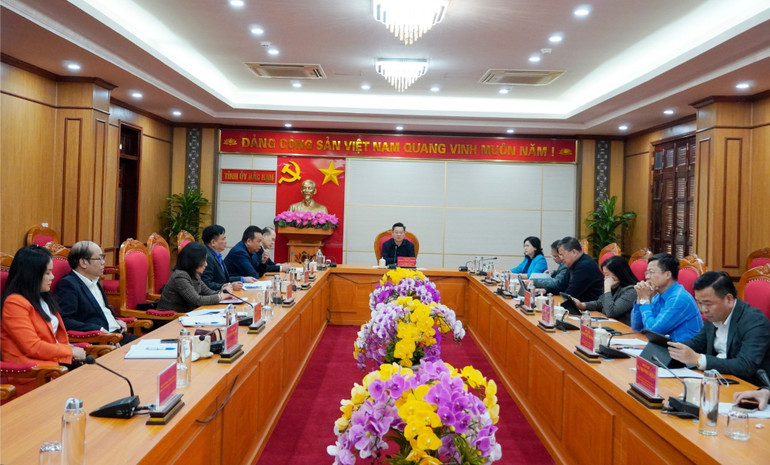 Quang cảnh Phiên họp. dsc6340.jpg