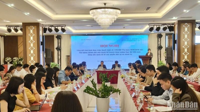 Quang cảnh hội nghị. (Ảnh: Ban tổ chức) anh-1-4926.jpg