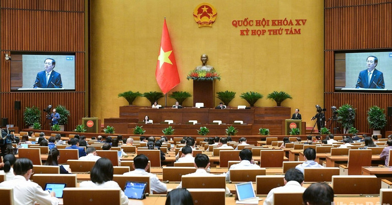 Bộ trưởng Khoa học và Công nghệ Huỳnh Thành Đạt trình bày Tờ trình dự thảo Luật sửa đổi, bổ sung một số điều của Luật Tiêu chuẩn và quy chuẩn kỹ thuật. (Ảnh: ĐĂNG KHOA) z6058527488086-c636b8e5dd8c2976ba855337d99c9856-6203.jpg