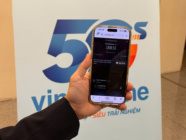 Thuê bao Vinaphone được cung cấp 5G, không cần đăng ký gói cước - Ảnh: VGP/HB Thuê bao Vinaphone được cung cấp 5G, không cần đăng ký gói cước - Ảnh: VGP/HB