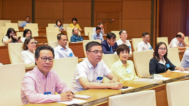 Các cán bộ, đảng viên Báo Nhân Dân dự hội thảo. (Ảnh: DUY LINH) Các cán bộ, đảng viên Báo Nhân Dân dự hội thảo. (Ảnh: DUY LINH)
