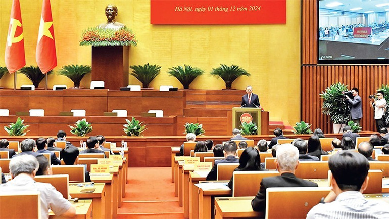 Hội nghị toàn quốc quán triệt, triển khai tổng kết việc thực hiện Nghị quyết số 18-NQ/TW của Ban Chấp hành Trung ương Ðảng khóa XII. (Ảnh NGUYỄN ÐĂNG) 111111-1112.jpg