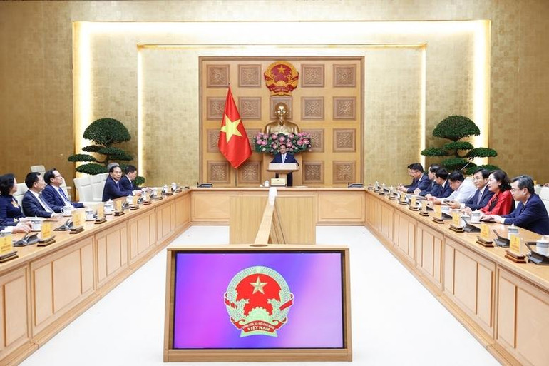 Thủ tướng Phạm Minh Chính chủ trì cuộc gặp mặt, chúc mừng, giao nhiệm vụ cho các đồng chí Phó Thủ tướng và Bộ trưởng Thủ tướng Phạm Minh Chính chủ trì cuộc gặp mặt, chúc mừng, giao nhiệm vụ cho các đồng chí Phó Thủ tướng và Bộ trưởng