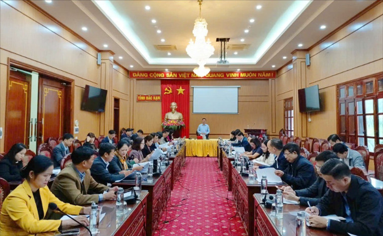 BCĐ họp triển khai công tác xóa nhà tạm, nhà dột nát. quang-canh.jpg