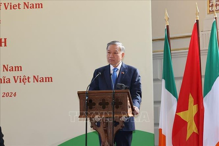 Tổng Bí thư, Chủ tịch nước Tô Lâm phát biểu tại Trường Đại học Trinity Dublin - Ảnh: TTXVN Tổng Bí thư, Chủ tịch nước Tô Lâm phát biểu tại Trường Đại học Trinity Dublin - Ảnh: TTXVN