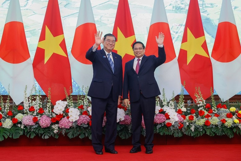 Thủ tướng Phạm Minh Chính và Thủ tướng Nhật Bản Ishiba Shigeru - Ảnh: VGP/Nhật Bắc Thủ tướng Phạm Minh Chính và Thủ tướng Nhật Bản Ishiba Shigeru - Ảnh: VGP/Nhật Bắc