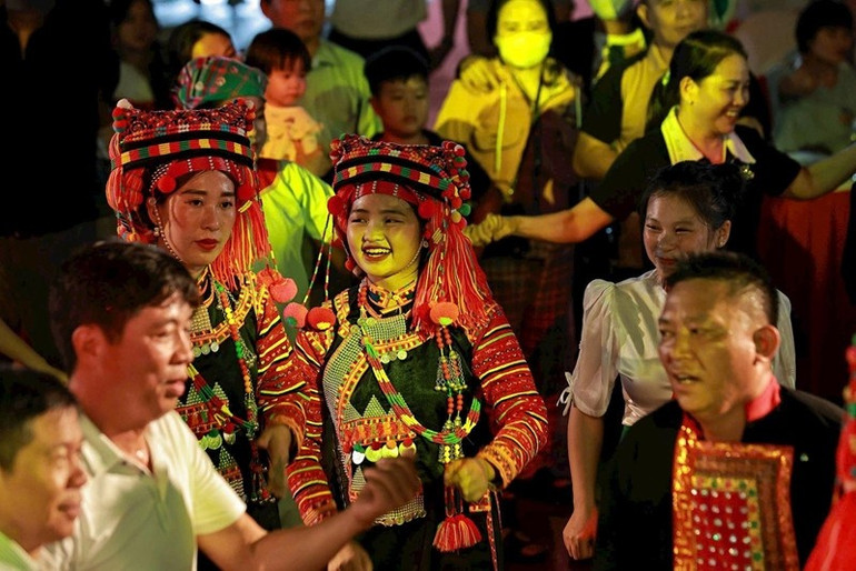 Tuần du lịch - văn hóa Lai Châu sẽ có nhiều chương trình đặc sắc dành cho Nhân dân và du khách Tuần du lịch - văn hóa Lai Châu sẽ có nhiều chương trình đặc sắc dành cho Nhân dân và du khách