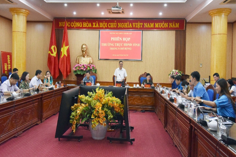 Quang cảnh phiên họp. NIK_4119.jpg