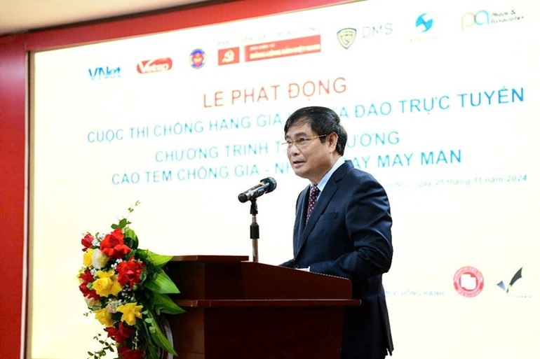 Đồng chí Phan Xuân Thủy, Phó Trưởng Ban Tuyên giáo Trung ương phát biểu chỉ đạo tại Lễ phát động. Đồng chí Phan Xuân Thủy, Phó Trưởng Ban Tuyên giáo Trung ương phát biểu chỉ đạo tại Lễ phát động.