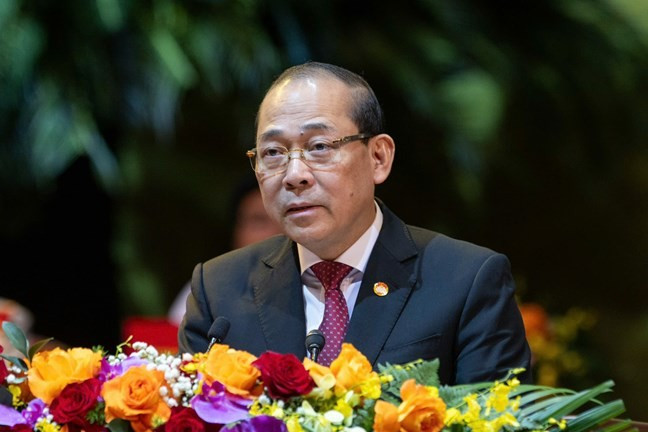 Ông Hoàng Công Thủy, Phó Chủ tịch Ủy ban Trung ương MTTQ Việt Nam Báo cáo kết quả Hội nghị lần thứ nhất Ủy ban Trung ương MTTQ Việt Nam khóa X 04-6818.jpg