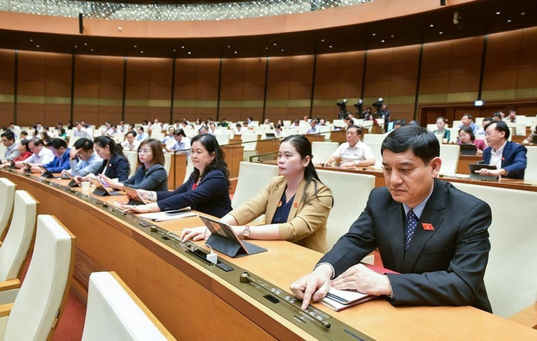 Quốc hội đã chính thức thông qua Luật Di sản văn hóa (sửa đổi) Quốc hội đã chính thức thông qua Luật Di sản văn hóa (sửa đổi)