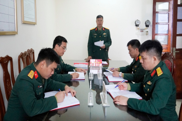 UBKT Đảng ủy Quân sự tỉnh thảo luận công tác kiểm tra, giám sát, kỷ luật trong năm 2024. dsc2686.jpg