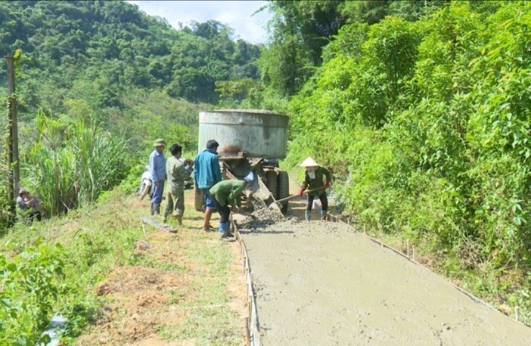 Đường lên thôn Lủng Lầu, xã Đôn Phong (Bạch Thông) được đầu tư nâng cấp bằng nguồn vốn chương trình MTQG. duong-ll-1536x864-163-4609-406.jpg