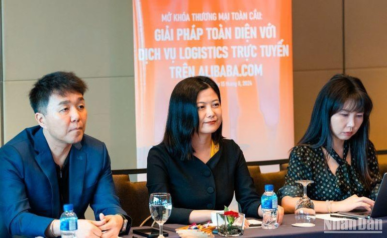 Alibaba.com chính thức ra mắt dịch vụ logistics trực tuyến dành cho doanh nghiệp Việt Nam. 1-1540-5663.jpg