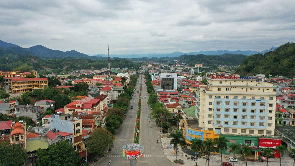 Phát huy mọi nguồn lực, thúc đẩy kinh tế - xã hội phát triển 