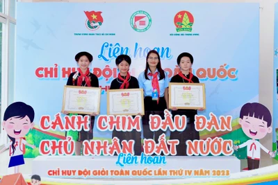 Bắc Kạn: 03 học sinh được tuyên dương Chỉ huy Đội giỏi toàn quốc 