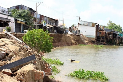 Thủ tướng yêu cầu tập trung phòng, chống, giảm thiệt hại do sạt lở đất, lũ quét