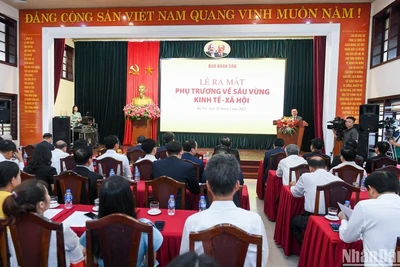  Báo Nhân Dân ra mắt phụ trương về sáu vùng kinh tế-xã hội 