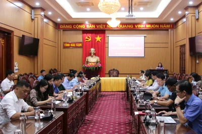 Hội nghị báo cáo viên tháng 10/2023