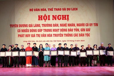 Bắc Kạn: 01 Nghệ nhân dân gian được tuyên dương toàn quốc