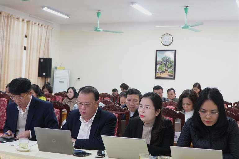 Đại biểu dự hội nghị 21.jpg