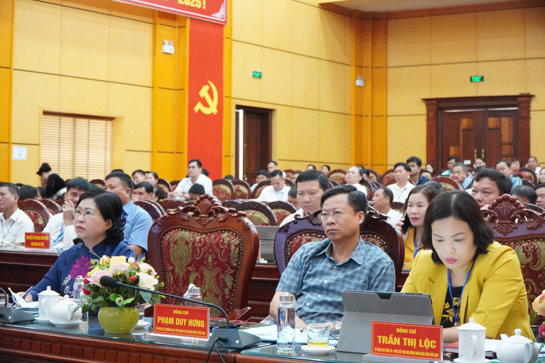 Đại biểu tham dự hội nghị. dsc08987.jpg