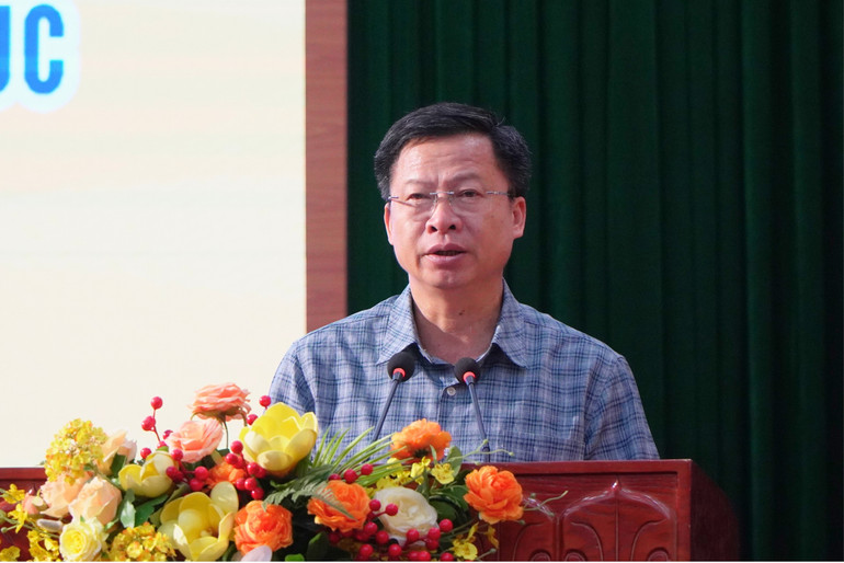 Ông Phạm Duy Hưng, Ủy viên Ban Thường vụ Tỉnh ủy, Phó Chủ tịch UBND tỉnh phát biểu tại hội nghị. 14.jpg