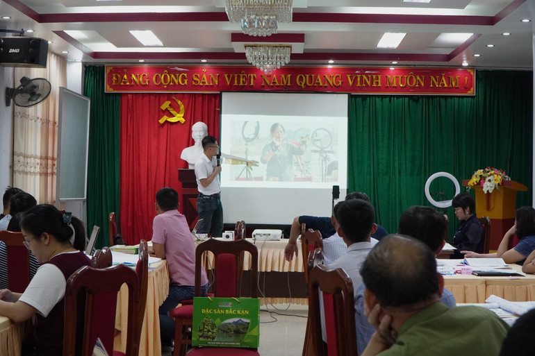 Lớp tập huấn nâng cao năng lực cho đội ngũ lãnh đạo HTX, THT do HND hỗ trợ thành lập. dsc05635.jpg