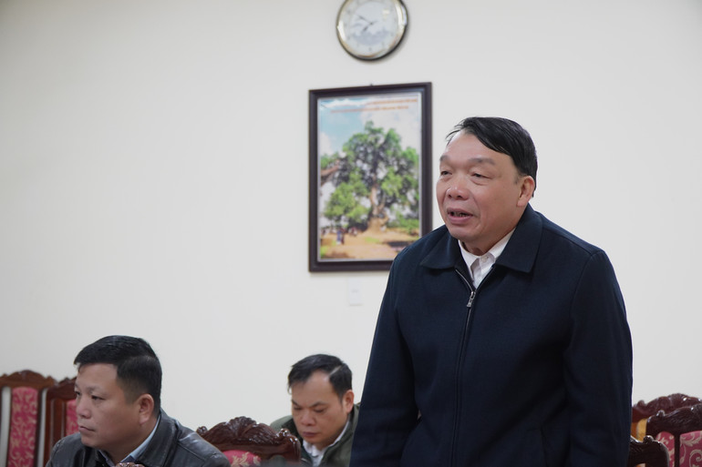 Đại biểu nêu ý kiến tại hội nghị. dsc06978.jpg