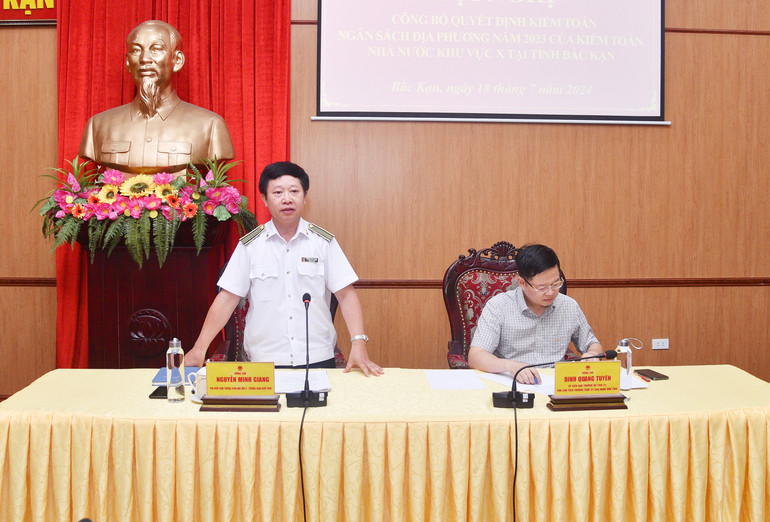 Trưởng đoàn kiểm toán Nguyễn Minh Giang phát biểu tại Hội nghị. Kiểm toán 4.jpg