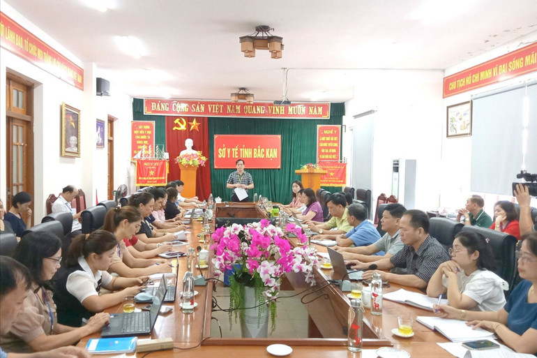 Quang cảnh Hội nghị. z5532007030992_d80aaf79b4def0c7d51b1b8091bed912.jpg
