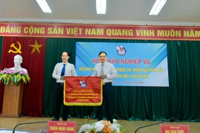 Đạo đức nghề nghiệp và văn hóa ứng xử của người làm báo trong sử dụng mạng xã hội